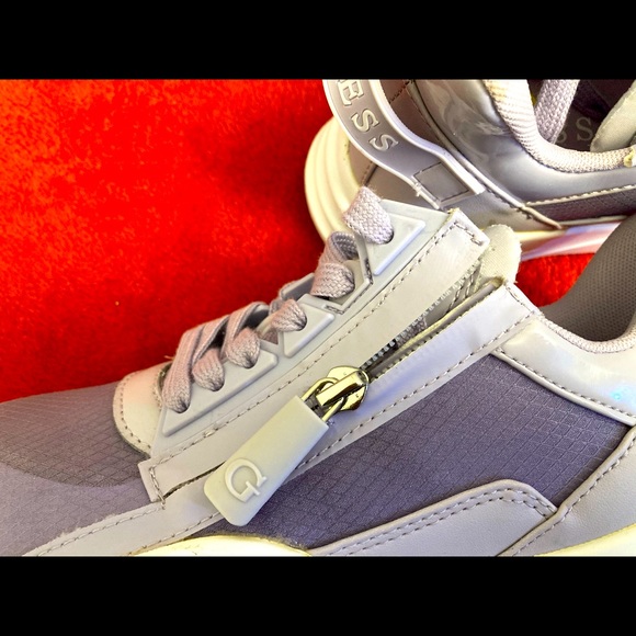 GUESS Sneakers - Picture 4 of 5